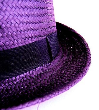 紫色的草帽