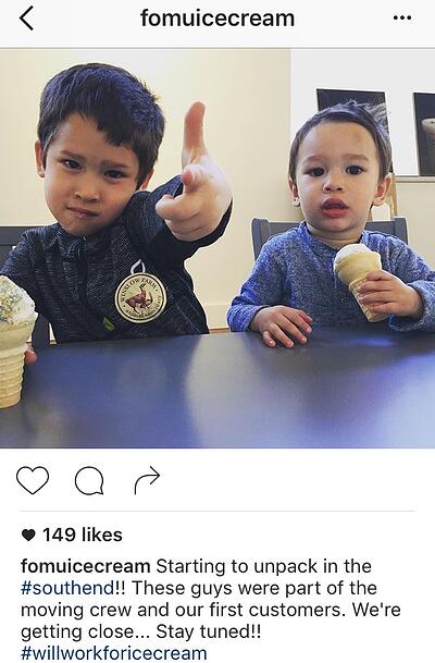 来自FOMU Ice Cream的带有两个标签的Instagram标题”title=