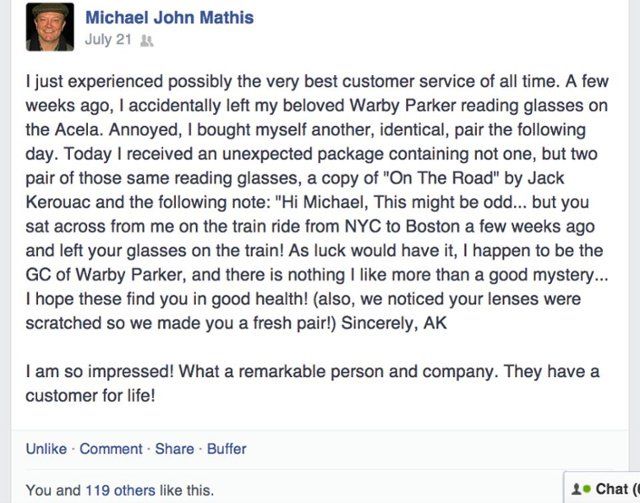 一位体验过优质客户服务的客户在Facebook上发布了Warby Parker的帖子